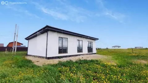 Дом в Тюменский муниципальный округ, деревня Елань, коттеджный посёлок ...