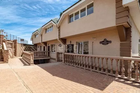 Таунхаус в Крым, Ялта туп. Владимирский, 4Б (130 м)