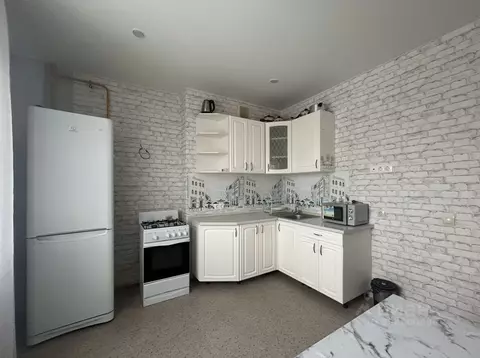 1-к кв. Волгоградская область, Волгоград ул. Героев Тулы, 7 (42.0 м)