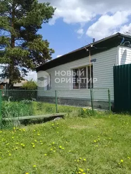 Дом в Курганская область, Катайский муниципальный округ, с. Зырянка ...