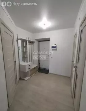 1-комнатная квартира: Миасс, проспект Макеева, 73 (39 м)