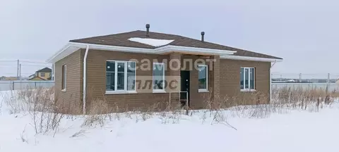 Дом в Тюменская область, Тюменский муниципальный округ, д. Малиновка, ...
