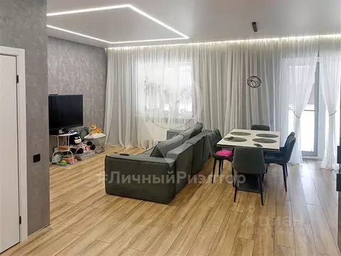 Дом в Рязанская область, Рязанский район, Дубровическое с/пос, с. ...