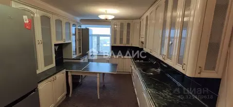 6-к кв. Санкт-Петербург Варшавская ул., 63К1 (211.1 м)