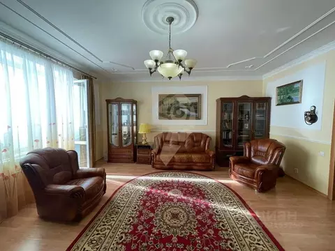 2-к кв. Белгородская область, Старый Оскол Степной мкр, 1 (99.0 м)