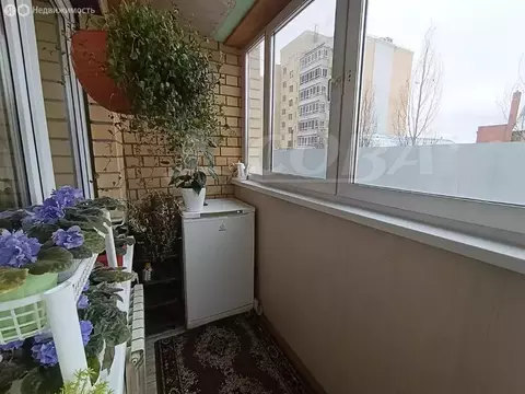 2-комнатная квартира: Боровский, Советская улица, 24 (74 м)