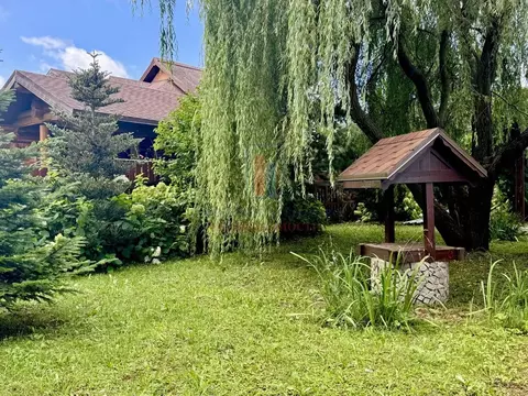 Участок в Калужская область, Таруса ул. Московская (9.0 сот.)