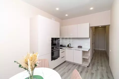 2-к кв. Тюменская область, Тюмень ул. 2-я Луговая, 24к3 (65.0 м)