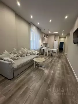 2-к кв. Тюменская область, Тюмень ул. Ю.-Р.Г. Эрвье, 34к1 (65.0 м)