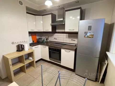 2-к кв. Москва Кунцевская ул., 4К1 (52.0 м)