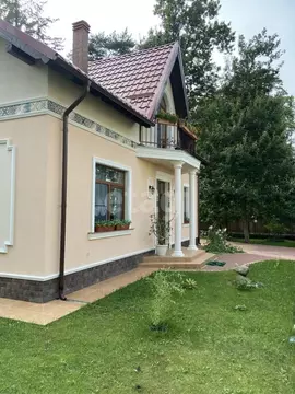 Дом в Калининградская область, Светлогорск ул. Рябиновая, 18 (236 м)