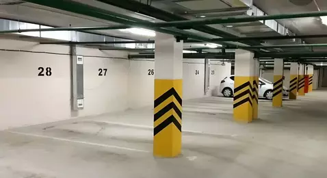 Гараж в Санкт-Петербург Малая Митрофаньевская ул., 5к1 (16 м)