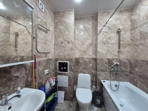 1-к кв. Санкт-Петербург пос. Парголово, ул. Шишкина, 293 (37.0 м)