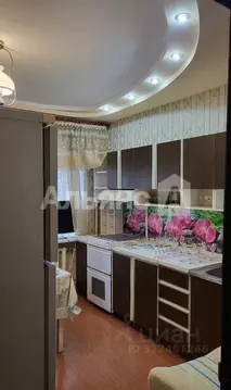 2-к кв. Ростовская область, Волгодонск просп. Курчатова, 15 (75.2 м)