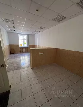 Помещение свободного назначения в Пермский край, Пермь ул. Соловьева, ...
