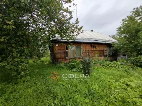 Дом в Новосибирская область, Тогучинский район, с. Лекарственное ул. ...