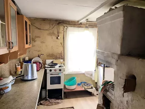 Дом в Ленинградская область, Волховский район, Колчановское с/пос, с. ...