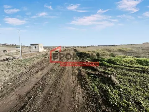 Участок в Крым, Симферопольский район, Молодежненское с/пос, с. ...