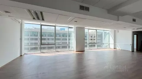 Офис в Москва Верейская ул., 17 (199 м)