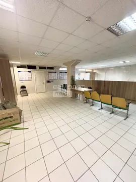 Офис в Самарская область, Тольятти ул. Дзержинского, 25А (173 м)