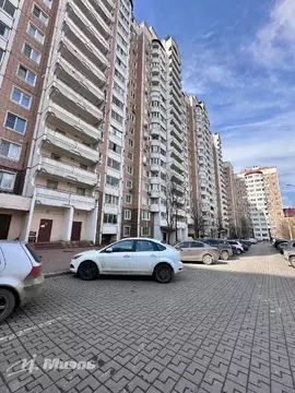 Продается 3-комнатная квартира