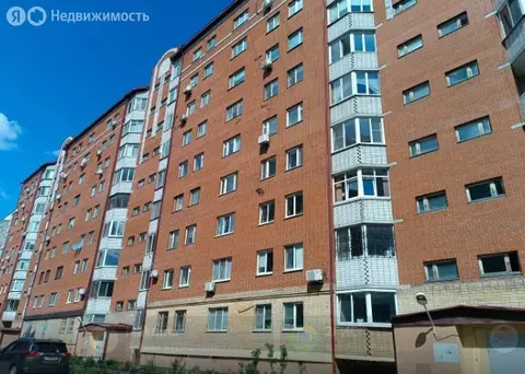 2-комнатная квартира: Тюмень, Депутатская улица, 80 (84 м)