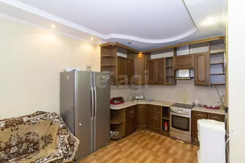 2-к кв. Тюменская область, Тюмень ул. Московский Тракт, 179к1 (88.0 м)