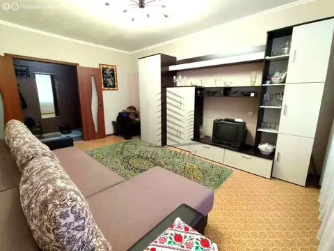 3-комнатная квартира: Старый Оскол, микрорайон Будённого, 8 (63 м)