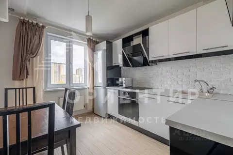 2-к кв. Свердловская область, Екатеринбург ул. Краснолесья, 28 (56.8 ...