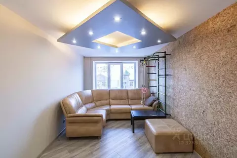 3-к кв. Тюменская область, Тюмень ул. Радищева, 27 (69.3 м)