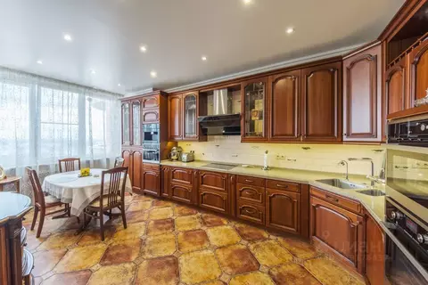 3-к кв. Москва Часовая ул., 23к1 (119.8 м)