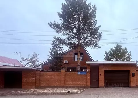 Дом в Оренбургская область, Оренбургский район, Весенний сельсовет, ...