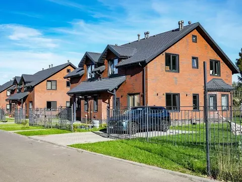 Дом в Ленинградская область, Всеволожский район, Юкковское с/пос, ...