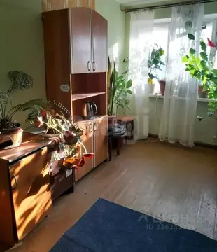 Комната Саратовская область, Саратов просп. Энтузиастов, 50 (13.5 м)