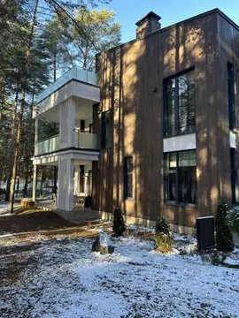 Дом в Санкт-Петербург, Санкт-Петербург, Сестрорецк дор. Заречная, 3к1 ...