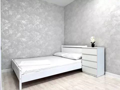 1-к кв. Новосибирская область, Новосибирск ул. Ясный Берег, 3 (42.0 м)