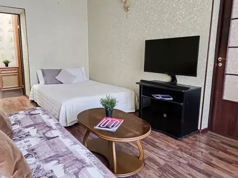 2-к кв. Красноярский край, Норильск Комсомольская ул., 10 (72.0 м)