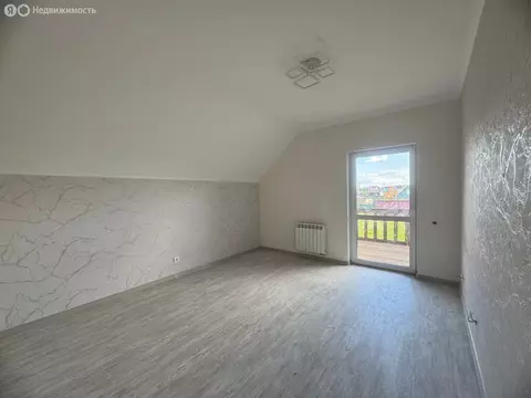 Дом в Кипенское сельское поселение, дачное некоммерческое партнерство ...