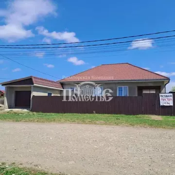 Дом в Иркутская область, Иркутский муниципальный округ, с. ...