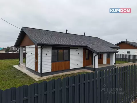 Дом в Калужская область, Жуковский муниципальный округ, с. Совхоз ...