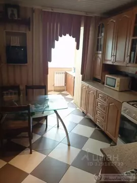 2-к кв. Самарская область, Самара просп. Ленина, 2а (60.0 м)