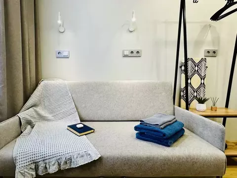 Студия Приморский край, Артем Красноармейская ул., 10 (14.0 м)