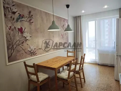 2-к кв. Татарстан, Казань ул. Аметьевская магистраль, 16к1 (71.5 м)