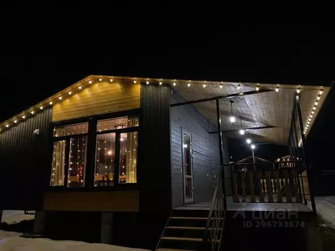 Дом в Карачаево-Черкесия, Зеленчукский район, с. Архыз ул. Алиева, 7Н ...