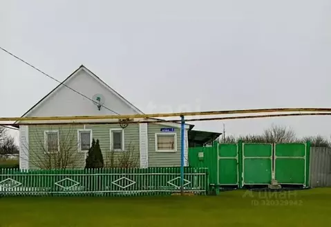 Дом в Белгородская область, Новооскольский муниципальный округ, с. ...