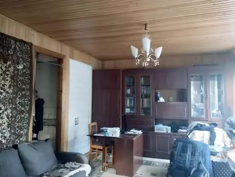 Дом в Ленинградская область, Ломоносовский район, д. Гостилицы ул. ...