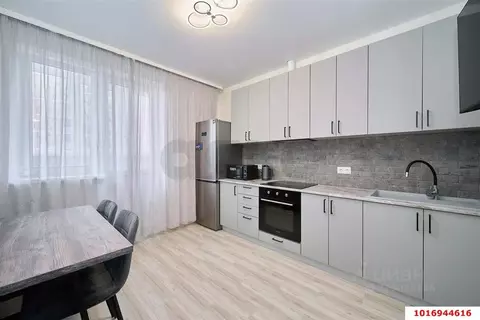 2-к кв. Краснодарский край, Краснодар ул. Имени Снесарева (53.0 м)