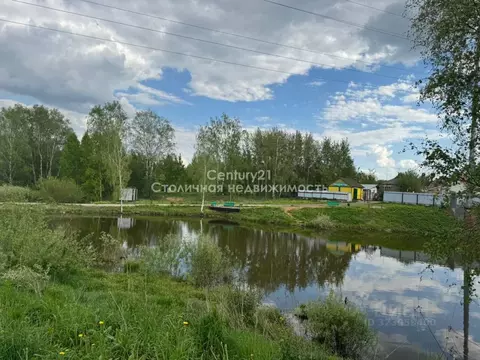 Участок в Московская область, Одинцовский городской округ, д. Лапино  ...