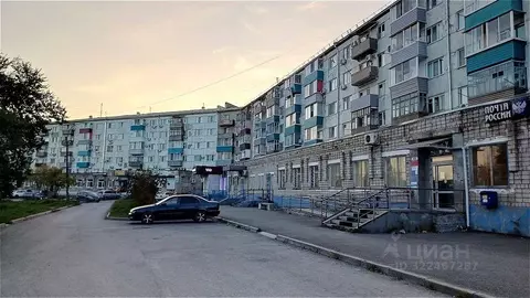 2-к кв. Хабаровский край, Амурск Октябрьский просп., 6 (49.4 м)