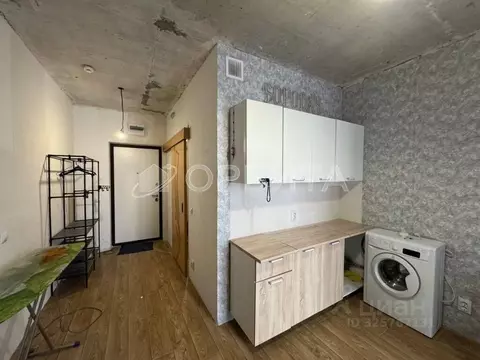 Студия Тюменская область, Тюмень ул. Краснооктябрьская, 16к1 (19.0 м)